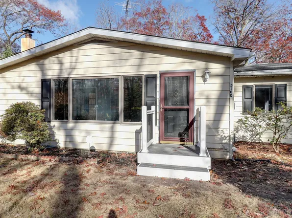5100 Magnolia Dr, Millville, NJ 08332