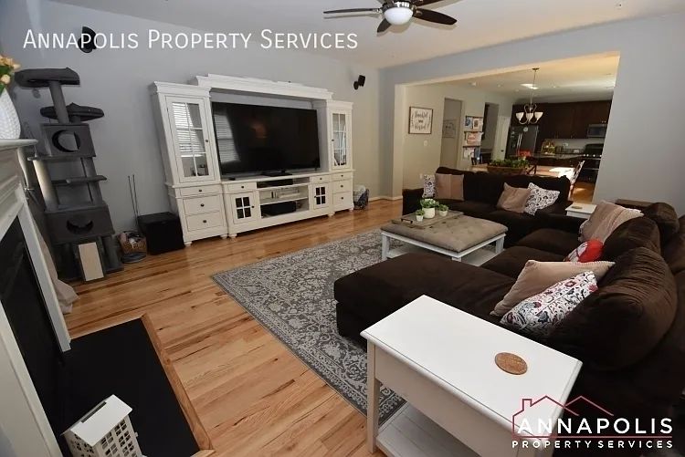 917 Saint Martins Loop — Photo 12