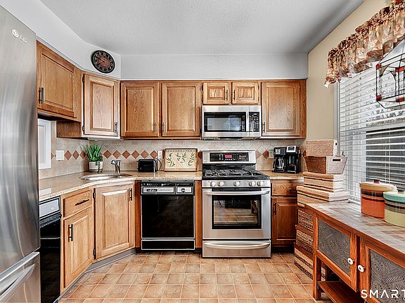 4th image of 319 Thomaston Road #13