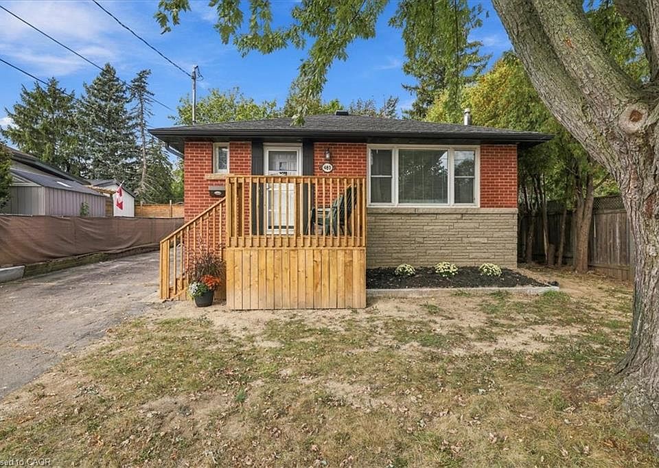 1st image of 480 Rosseau Rd