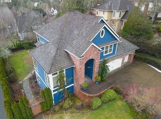 10418 NW Mayer Ct, Portland, OR 97229