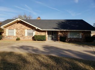 2709 Oaklawn Dr, Vernon, TX 76384