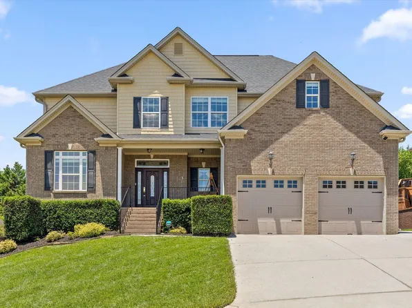 9875 Field Crest Dr, Apison, TN 37302