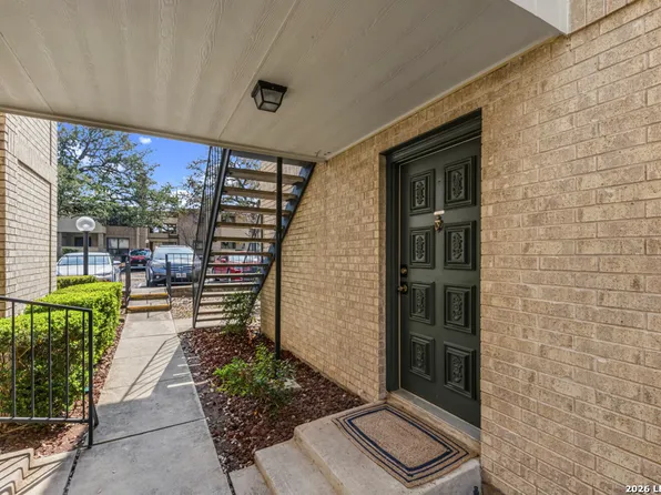 11843 Braesview #2101, San Antonio, TX 78213