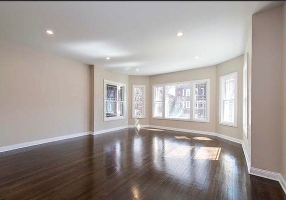 4th image of 7734 S Essex Ave #3