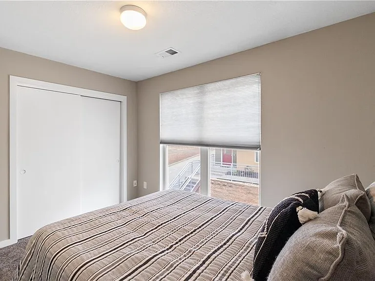 4571 Madison Ave #E-1 — Photo 25