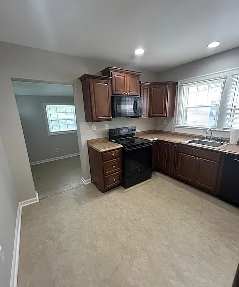 2209 S Shelby St — Photo 7