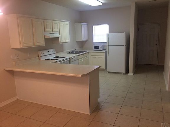 3rd image of 7101 Joy St APT I1