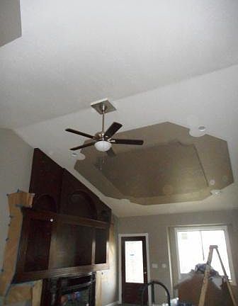 5th image of 411 Lacoursiere St