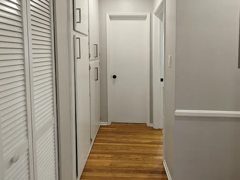 458 S Oakhurst Dr #5 — Photo 8