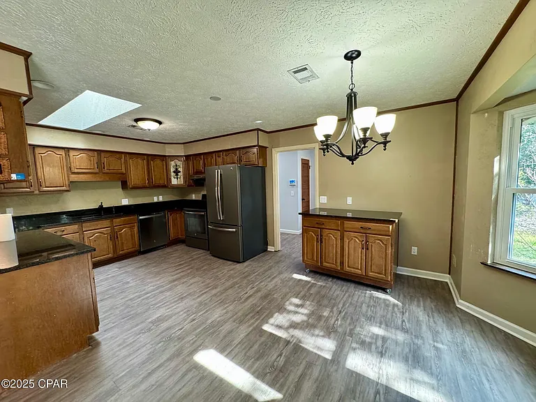 6210 Imperial Dr — Photo 7