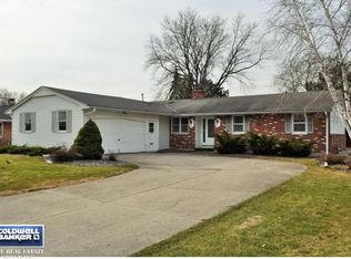 623 Stambaugh Rd, Green Bay, WI 54301