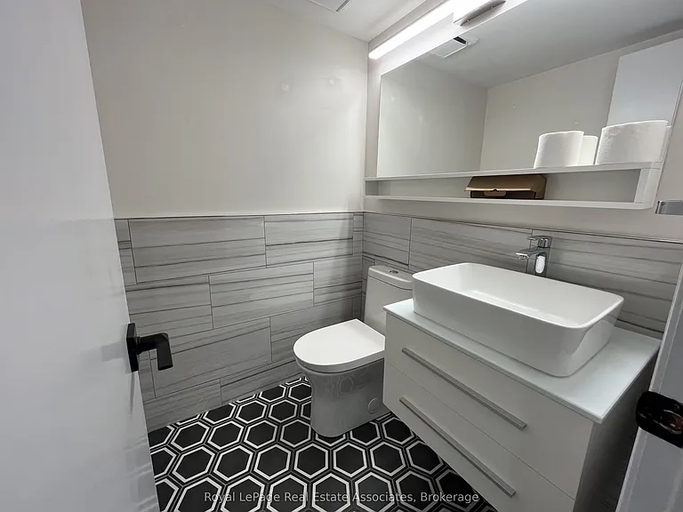1112 Gable Dr — Photo 14