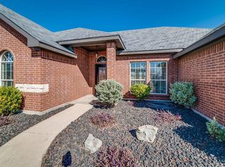 101 Springfield Ln, Waxahachie, TX 75165