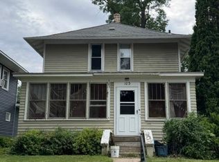 103 S 8th St, Montevideo, MN 56265
