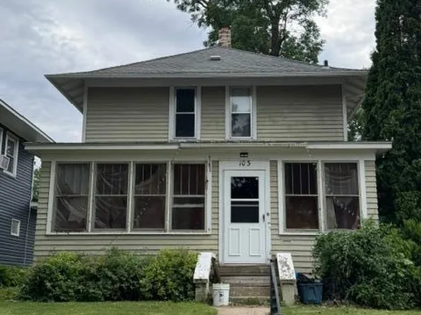 103 S 8th St, Montevideo, MN 56265