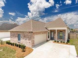 558 Flycatcher Dr, Baton Rouge, LA 70810