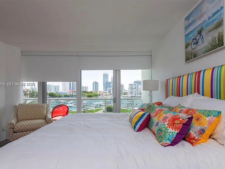 900 Bay Dr #224 — Photo 19