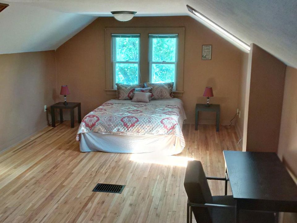 1st image of 1432 Hague Ave