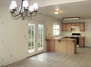 2008 Temescal Dr, Modesto, CA 95355