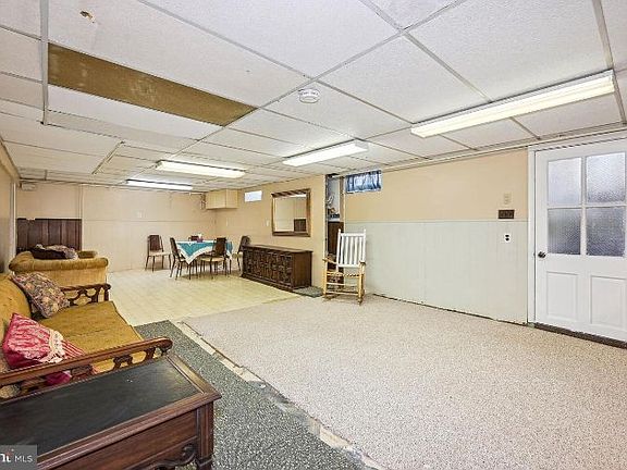 4th image of 239 Gibbsboro Rd