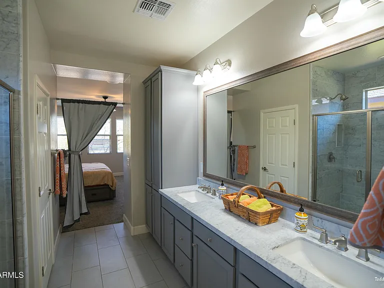3231 Huckleberry Way — Photo 35