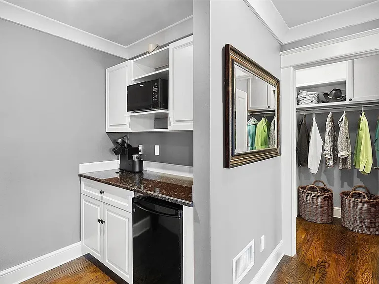 32 Honeysuckle Ln #C — Photo 12
