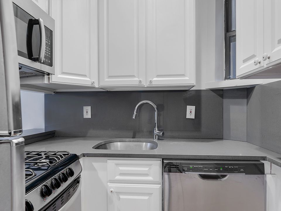1st image of 1378 York Ave APT 4B