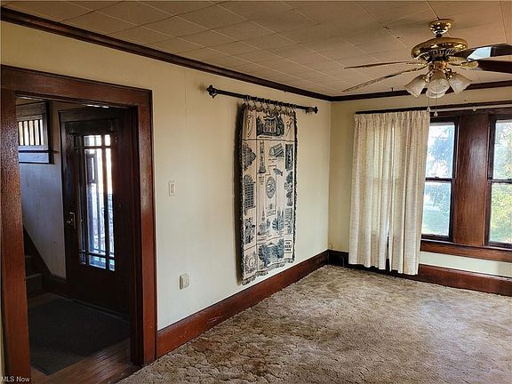 2nd image of 108 Elmwood Ave