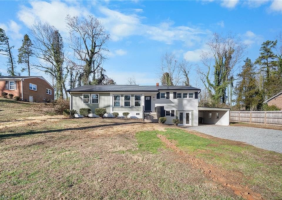 1st image of 104 Hillside Dr