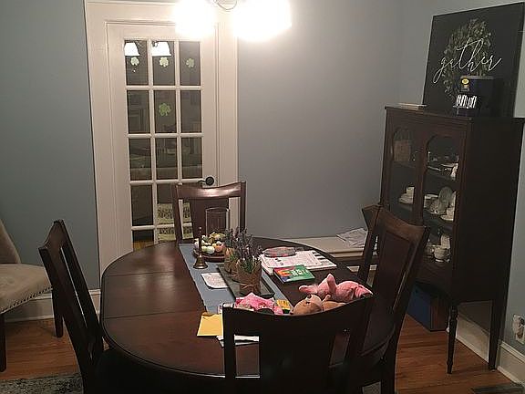 French door / Dining room