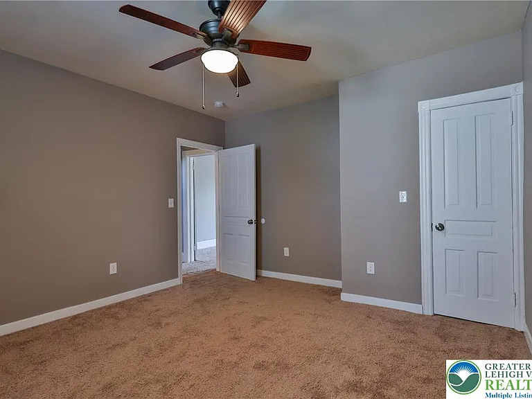 129 E Goepp St — Photo 19
