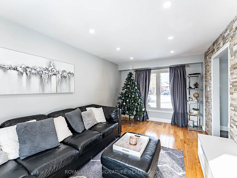 25 Hun Cres — Photo 20