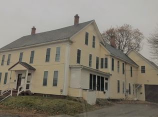 20 Manchester St, Pittsfield, NH 03263