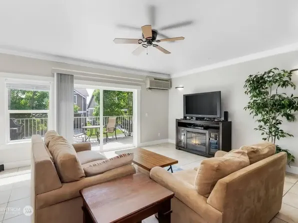 23772 Crescent Bay Dr NW #102, Quincy, WA 98848