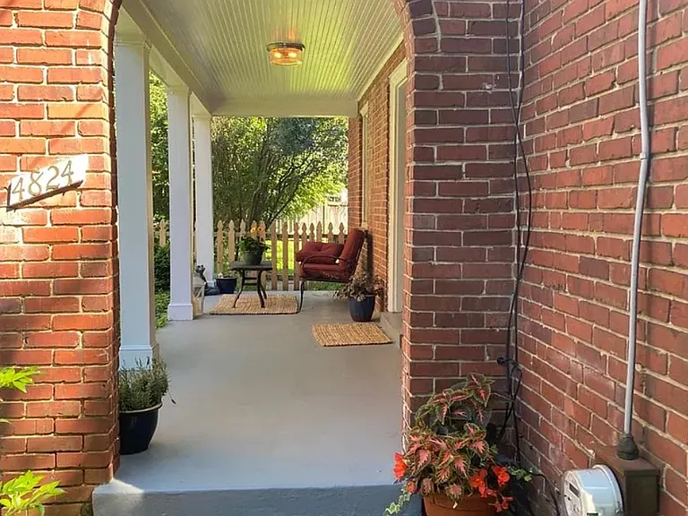 4824 Leland St — Photo 2