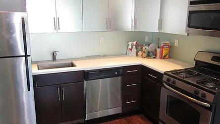 Rented by Flatiron Real Estate Advisors LLC