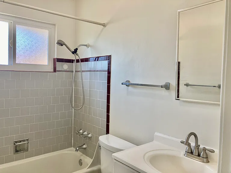 1432 Sherman St #D — Photo 6