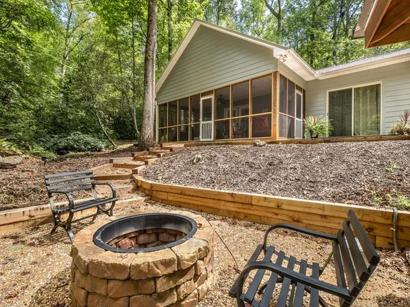 187 Gardenia Court, Marble, NC 28901
