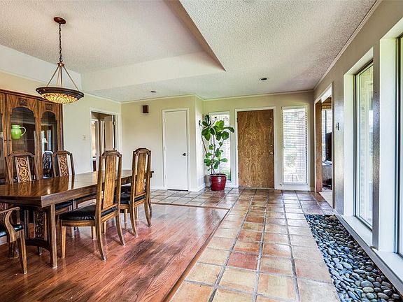 4th image of 3912 Fall Wheat Dr