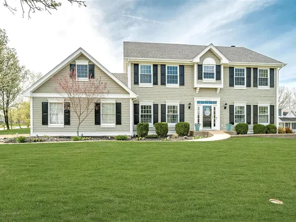 1000 Park Forest Pl, Ballwin, MO 63021