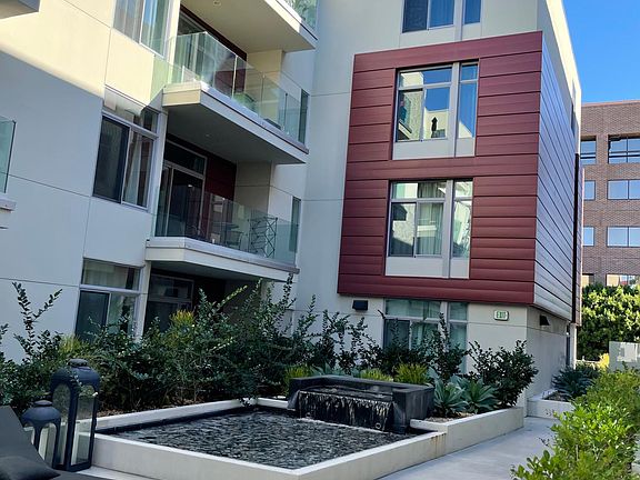 5th image of 134 S Los Robles Ave #204