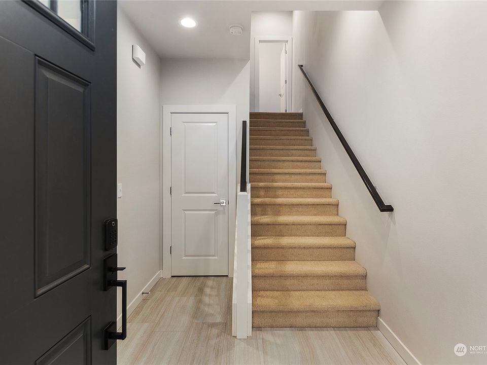 15008 40th Avenue W #B2, Lynnwood, WA 98087 | Zillow
