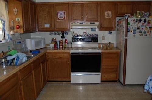 4th image of 4765 Long Acre Dr NE