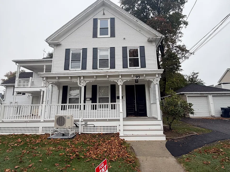 95 Church St #2