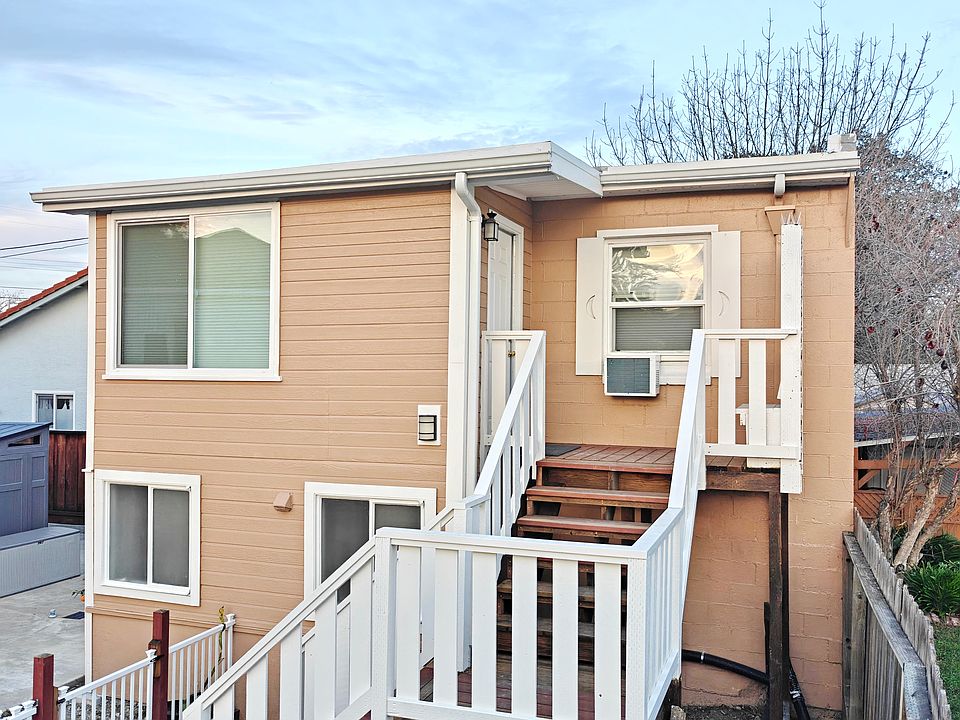 1st image of 2327 5th St #B