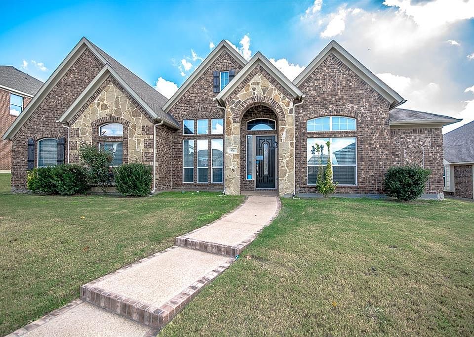 1st image of 936 Trailwood Dr