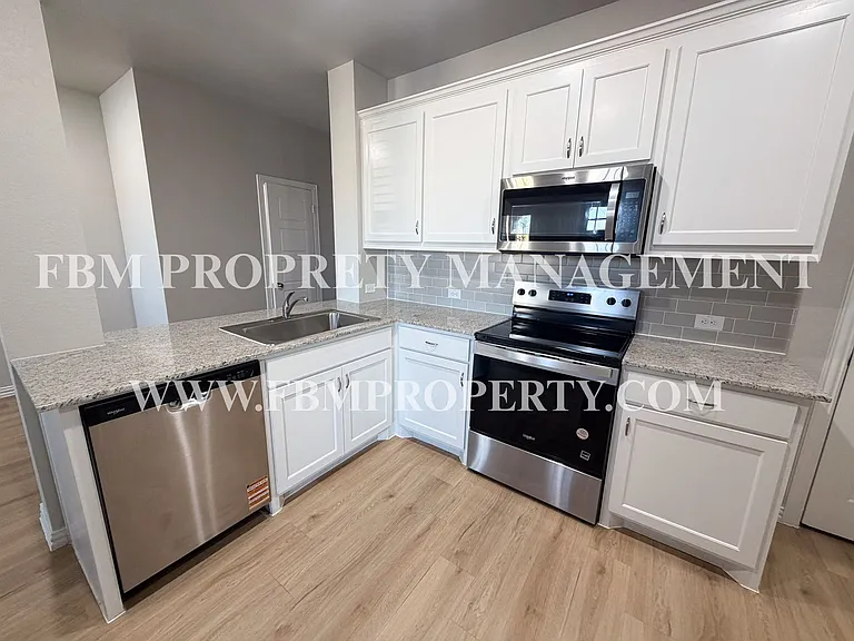 468 Restoration Rd — Photo 3