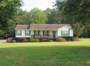 328 Mountain View Dr, Morrison, TN 37357