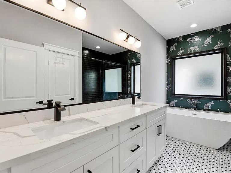 6476 Tc Jester Blvd — Photo 34